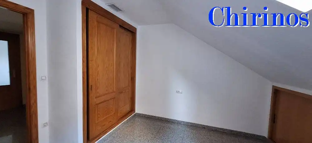 Ático de alquiler en Córdoba con Aire acondicionado, Terraza y Horno