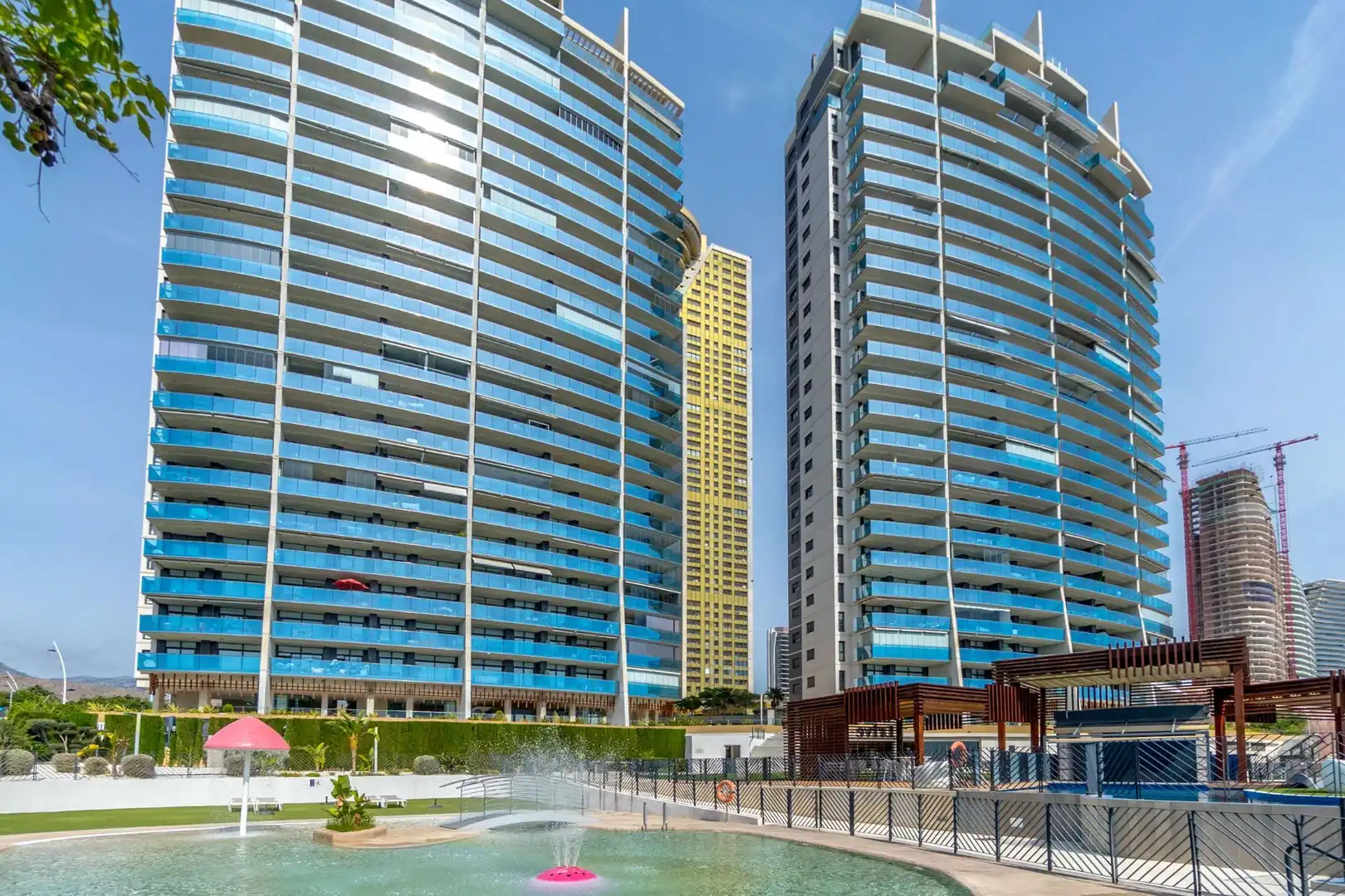Apartamento con piscina en venta en Playa de Poniente, imagen 34