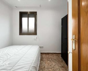 Bedroom of Flat to share in Badalona  with Air Conditioner, Heating and Terrace
