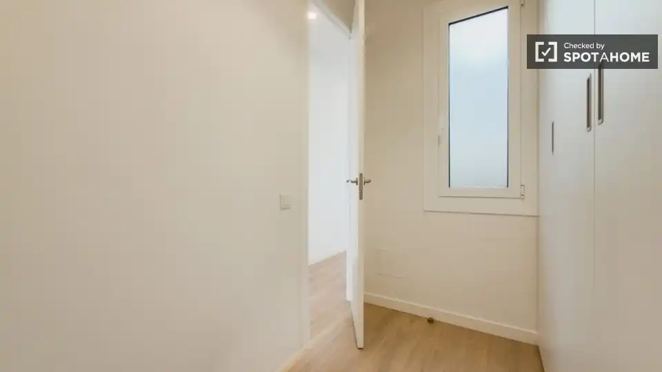 Apartament per a compartir en Barcelona amb Aire condicionat, Calefacció i Terrassa
