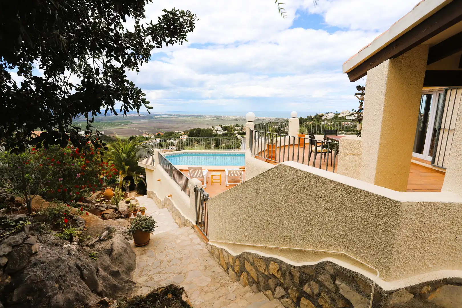 Exterior view of Houses for sale in El Ràfol d'Almúnia  with Heating, Private garden and Terrace