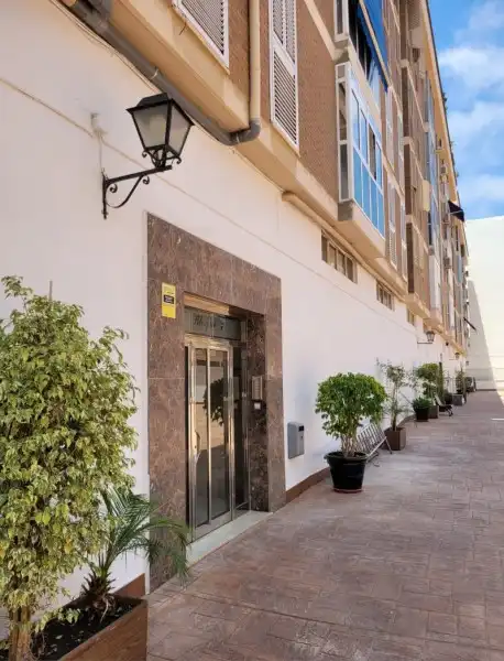 Außenansicht von Dachboden zum Verkauf in Málaga mit Klimaanlage, Heizung und Terrasse