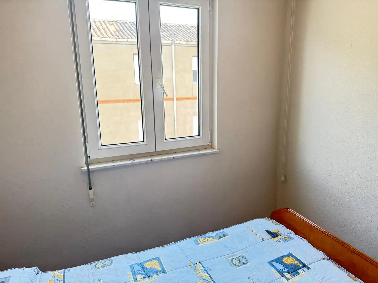Dormitori de Casa o xalet en venda en Urdiales del Páramo amb Calefacció, Traster i Internet