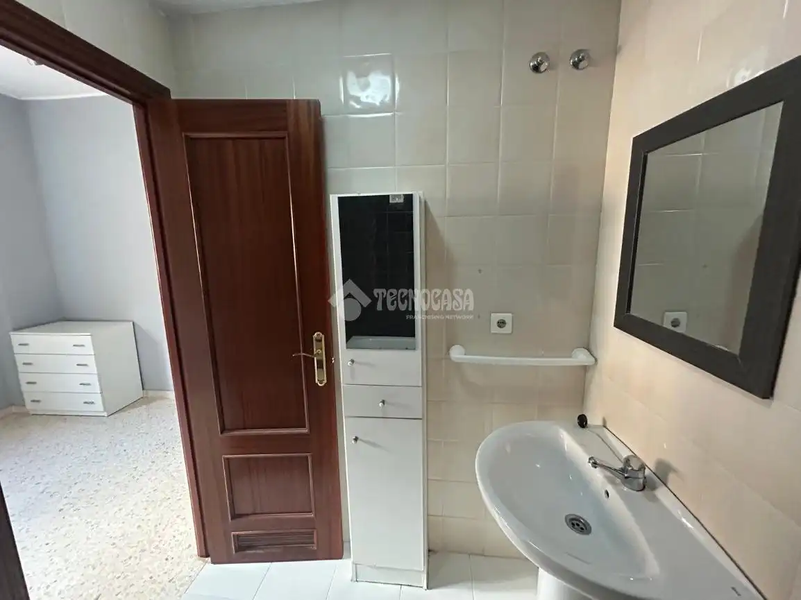 Baño de Piso en venta en Écija