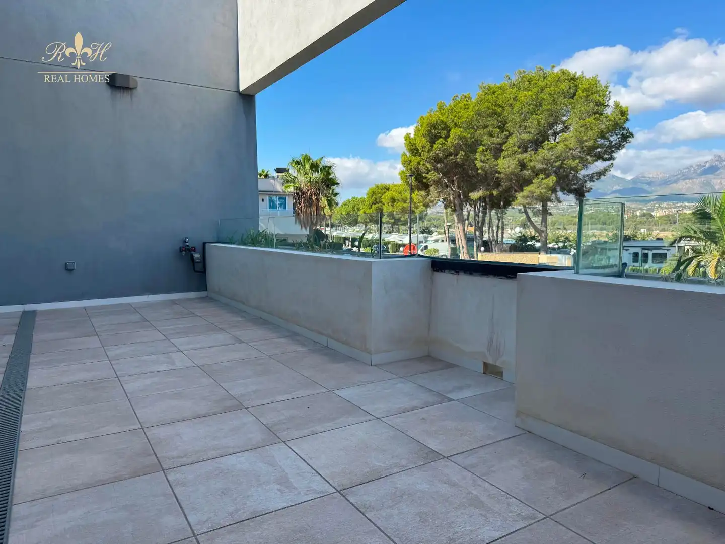 Terrace of Detached homes for sale in L'Alfàs del Pi  with Air Conditioner, Heating and Private garden