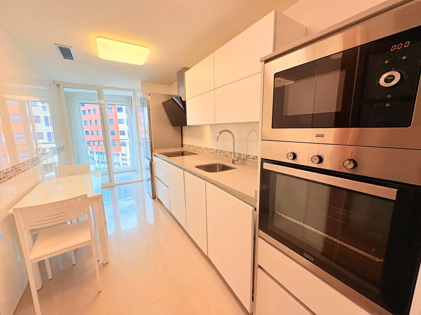 Flat with lift for sale in Calle MSP, imagen 7