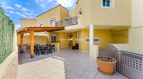 Foto 2 de Casa adosada en venta en El Brezo, Playa Fañabé Alto, Adeje
