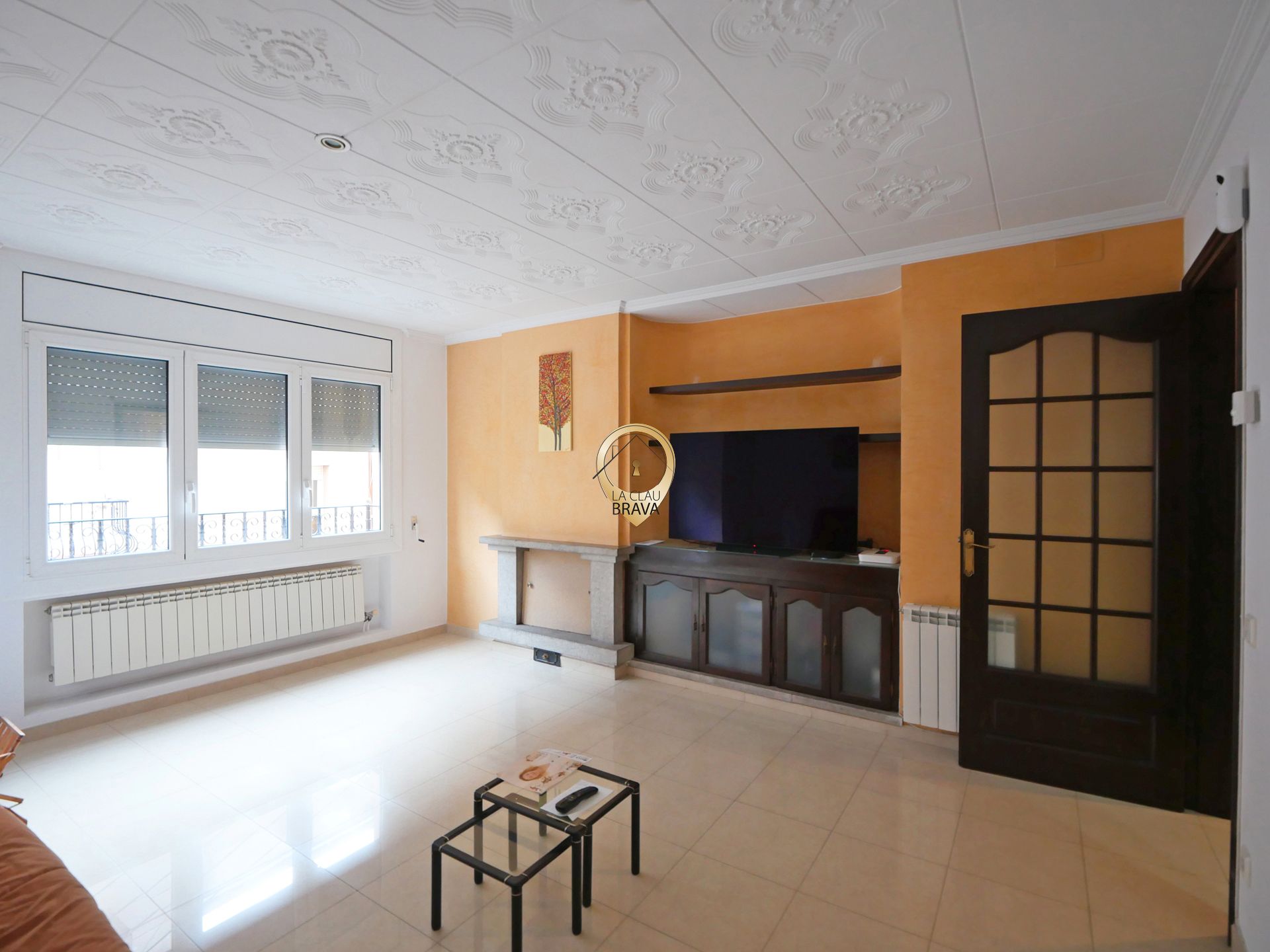 Living room of Flat for sale in Sant Feliu de Guíxols  with Heating, Parquet flooring and Terrace
