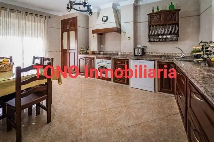 Kitchen of Houses for sale in Écija  with Air Conditioner, Terrace and Storage room