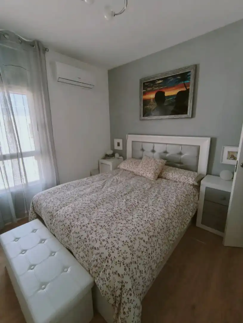 Bedroom of Duplexes for sale in Sevilla  with Air Conditioner and Parquet flooring