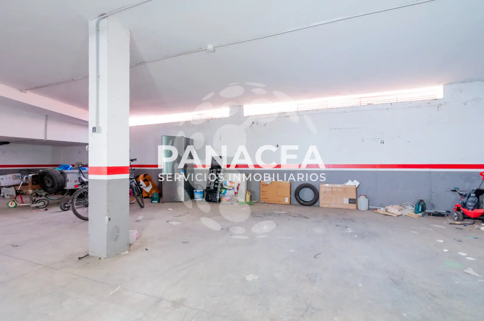 Parking de Piso en venta en Roquetas de Mar con Amueblado, Horno y Lavadora