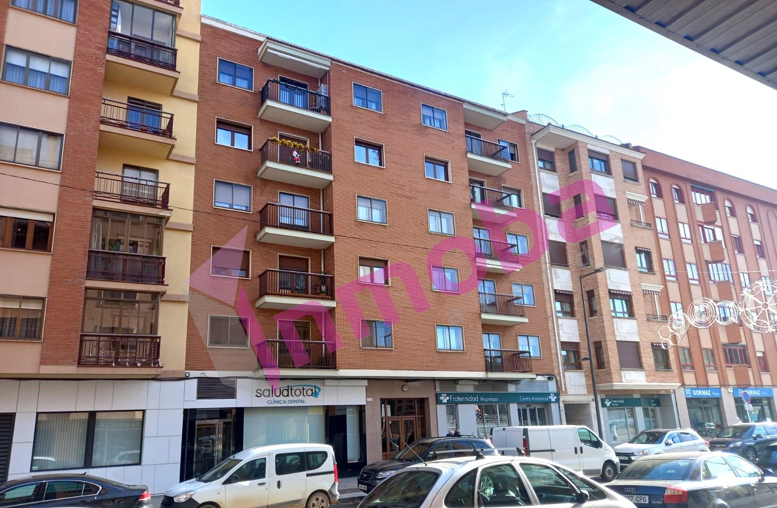 Vista exterior de Pis en venda en Aranda de Duero amb Calefacció, Parquet i Terrassa