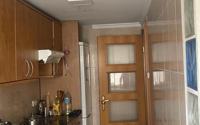 Kitchen of Flat for sale in  Valencia Capital