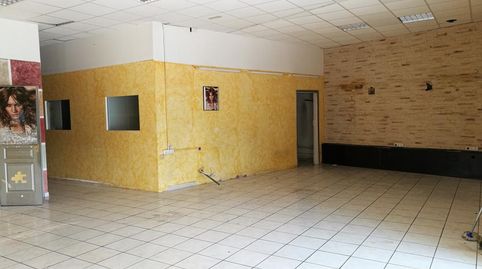 Local comercial bien comunicado, imagen 3