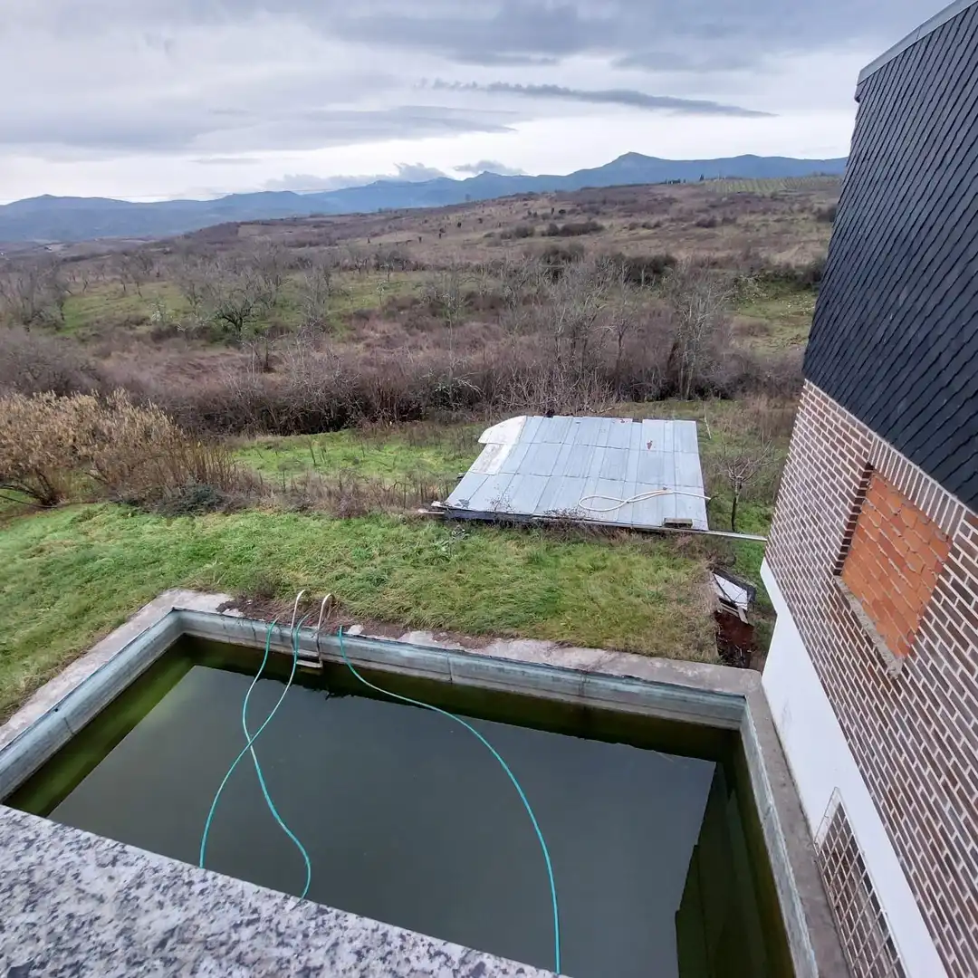 Swimming pool of Houses for sale in Ponferrada  with Swimming Pool