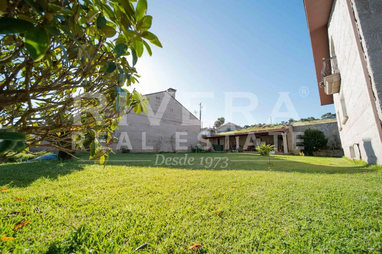 Jardín de Casa o chalet en venta en A Illa de Arousa  con Calefacción