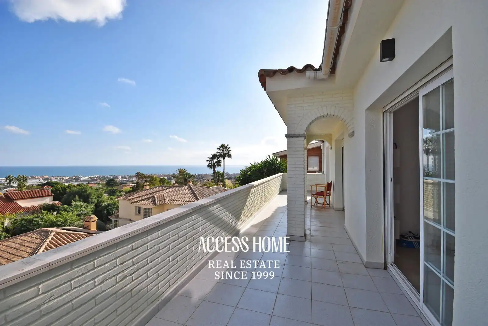Detached house with pool for sale in Premià de Dalt