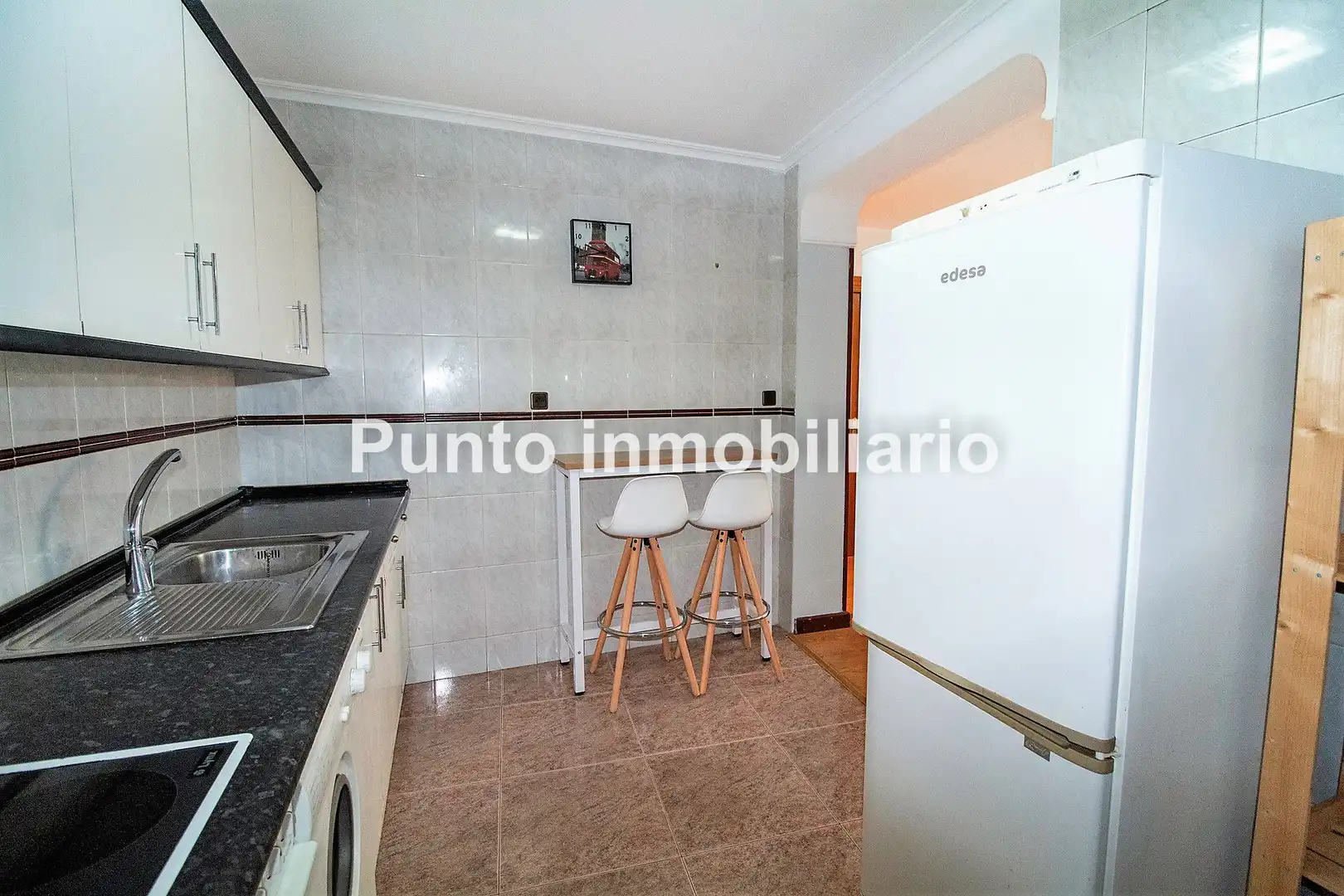 Flat with terrace to rent in Calle de Teresa Gil, imagen 12