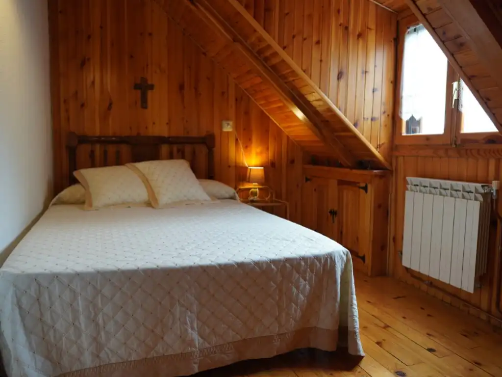 Dormitori de Casa o xalet en venda en Bielsa
