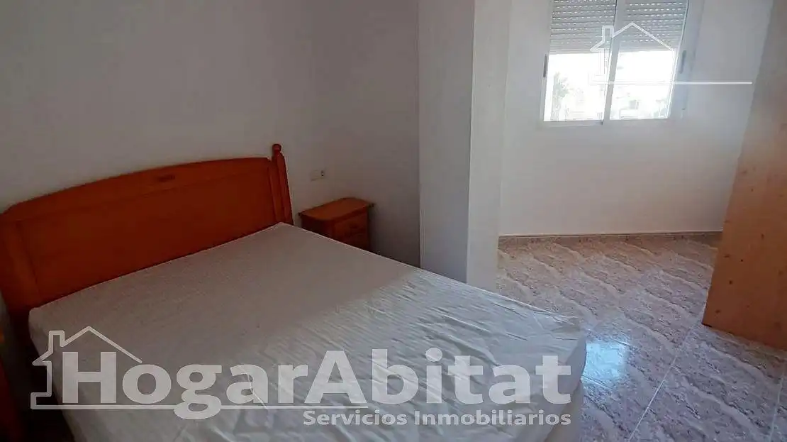Habitación de Piso en venta en Torrevieja con Aire acondicionado, Terraza y Amueblado