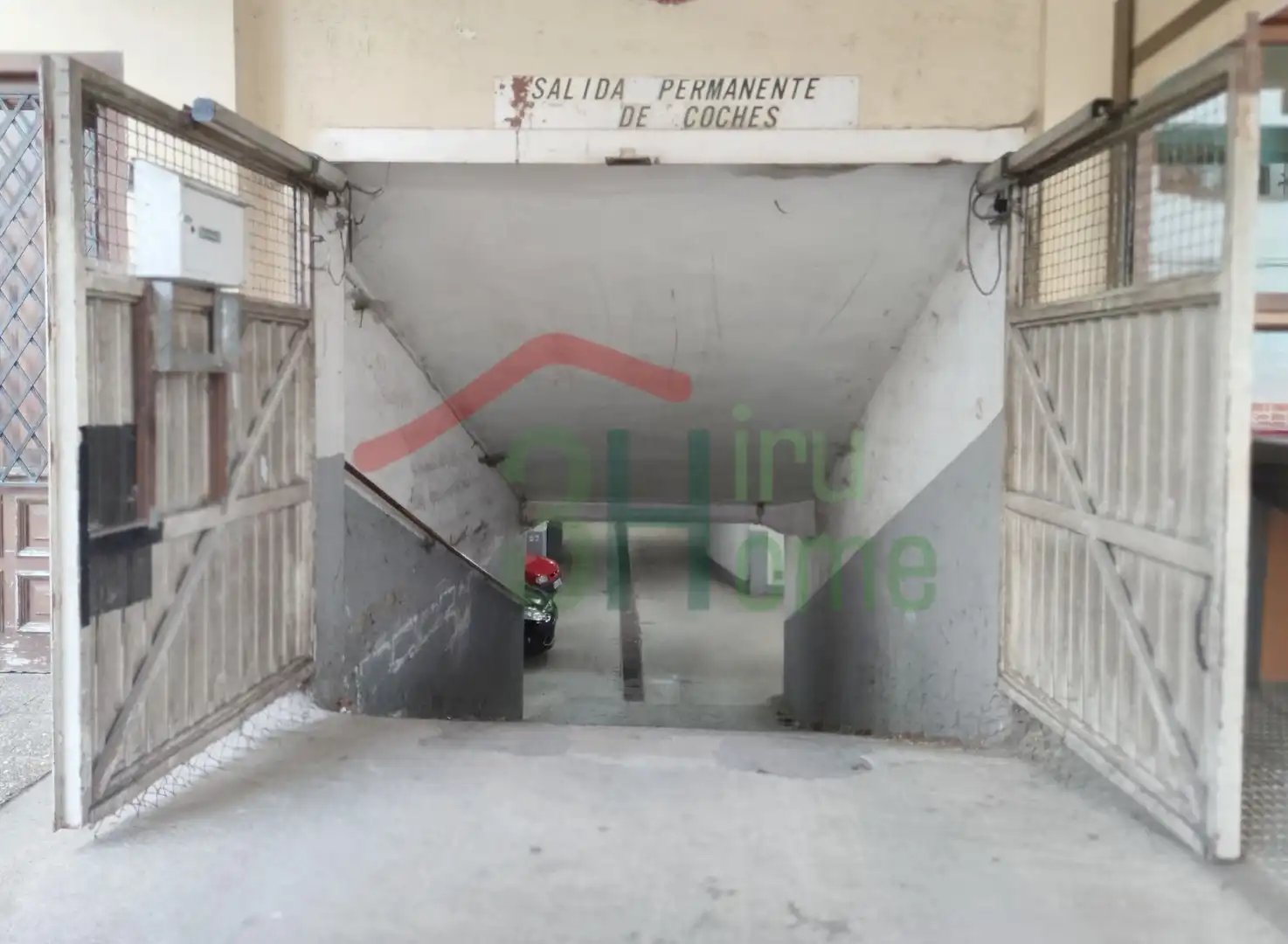 Garage for sale in Bera