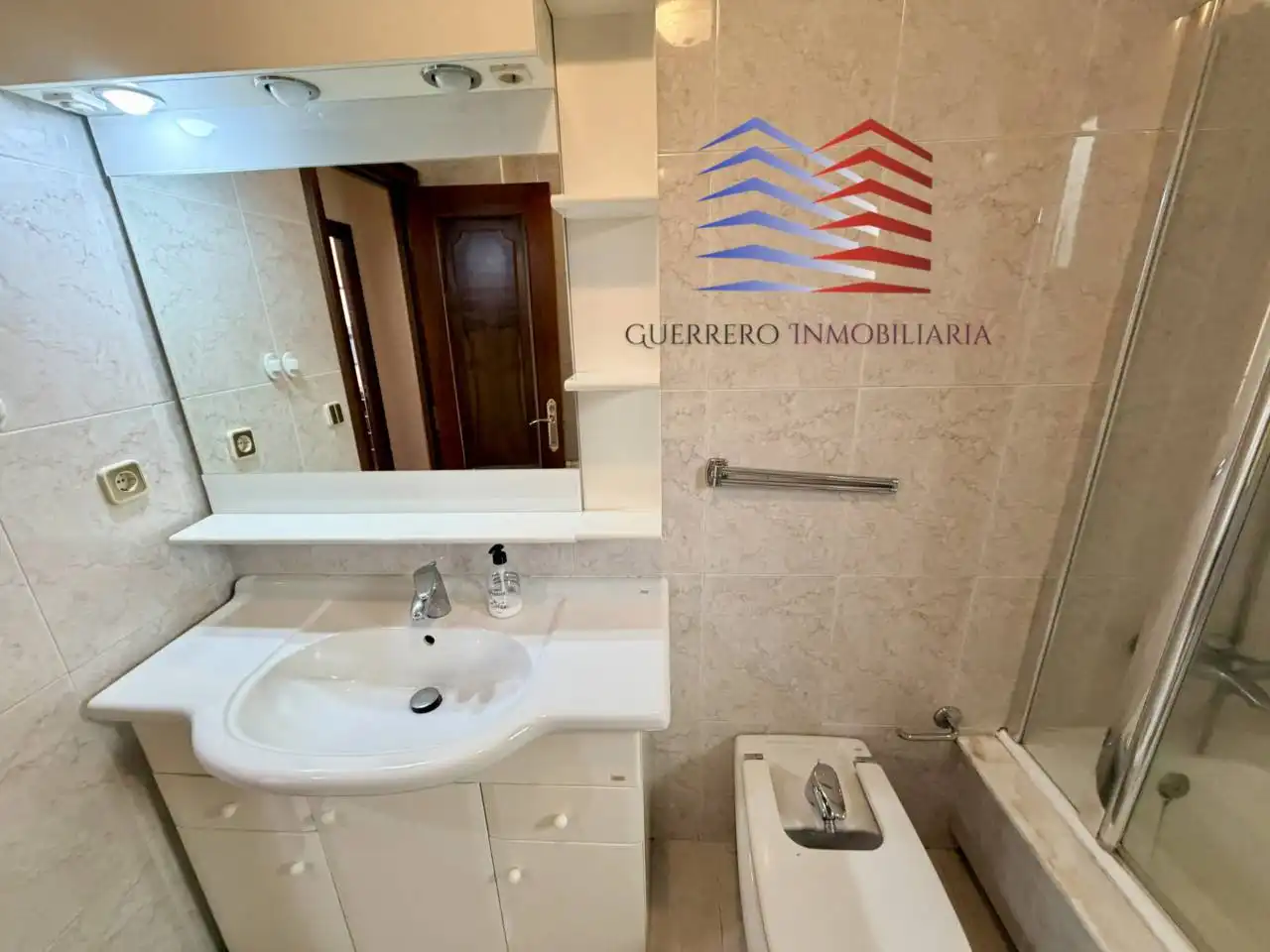 Exterior view of Apartments for rent in Ourense Capital   with Heating, Parquet flooring and Furnished