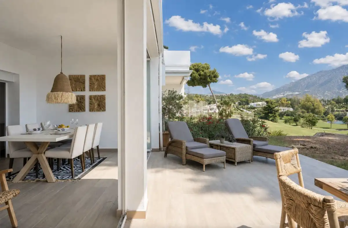 Wohnung mit Pool zum Verkauf in Nueva Andalucía