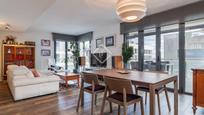 Sala d'estar de Àtic en venda en Badalona amb Aire condicionat, Calefacció i Parquet