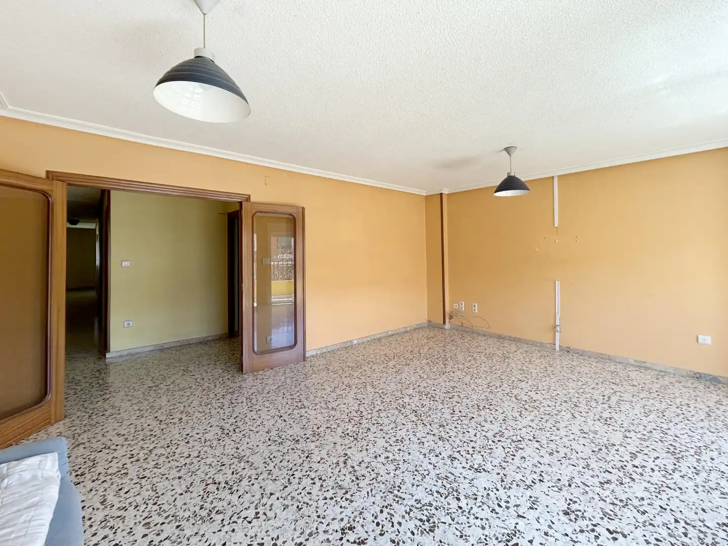 Piso de alquiler en Novelda con Aire acondicionado, Terraza y Alarma