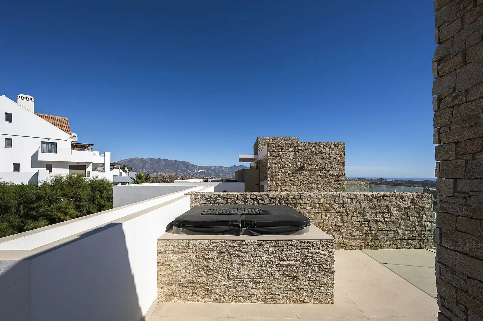 Apartamento con piscina en venta en Riviera del Sol, imagen 26