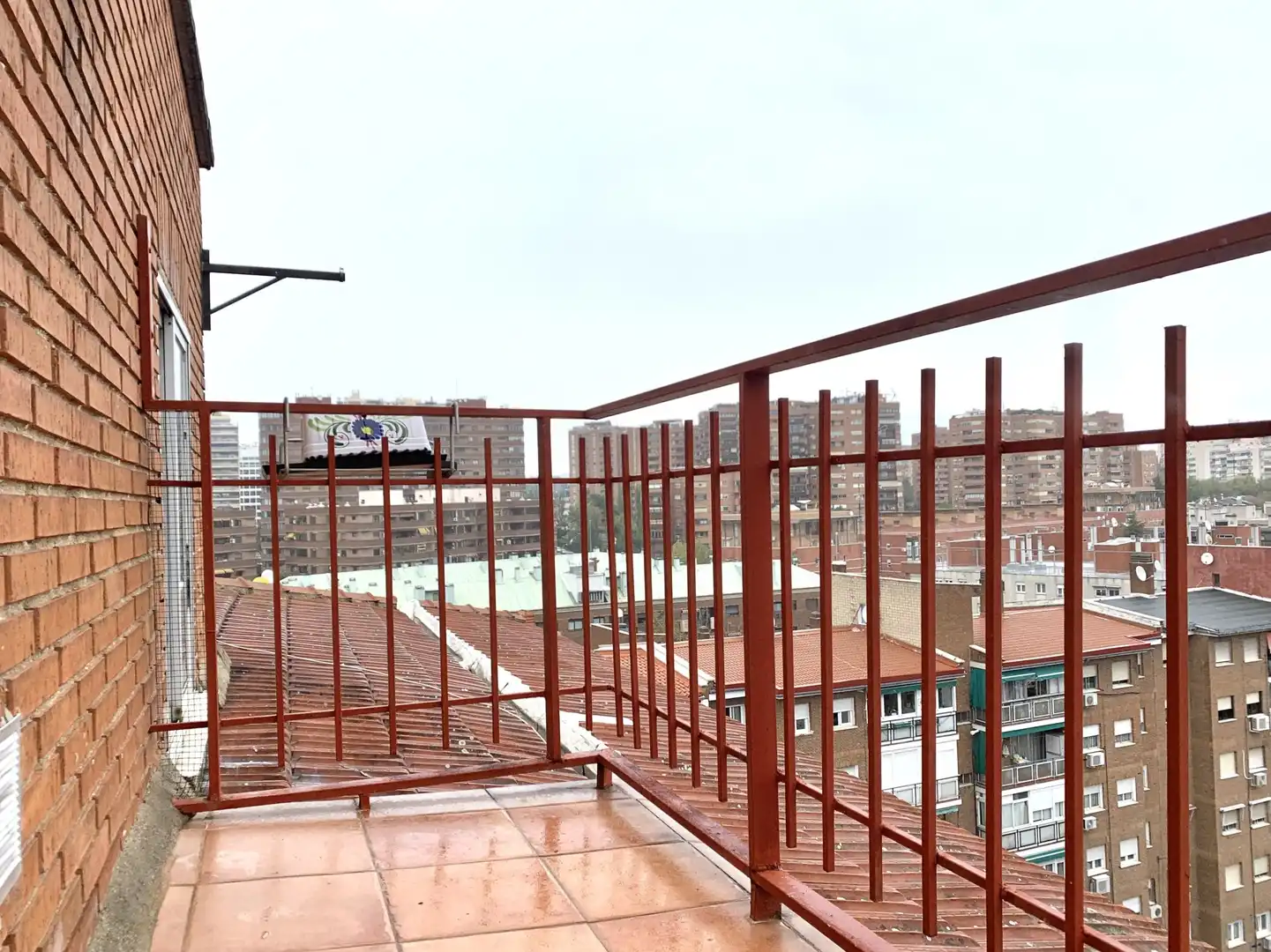 Terrassa de Pis de lloguer en Madrid amb Aire condicionat, Calefacció i Moblat