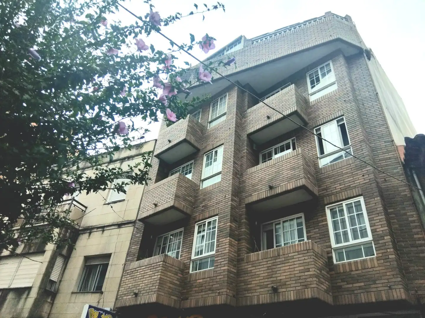 Exterior view of Flat for sale in Vigo   with Heating, Parquet flooring and Storage room