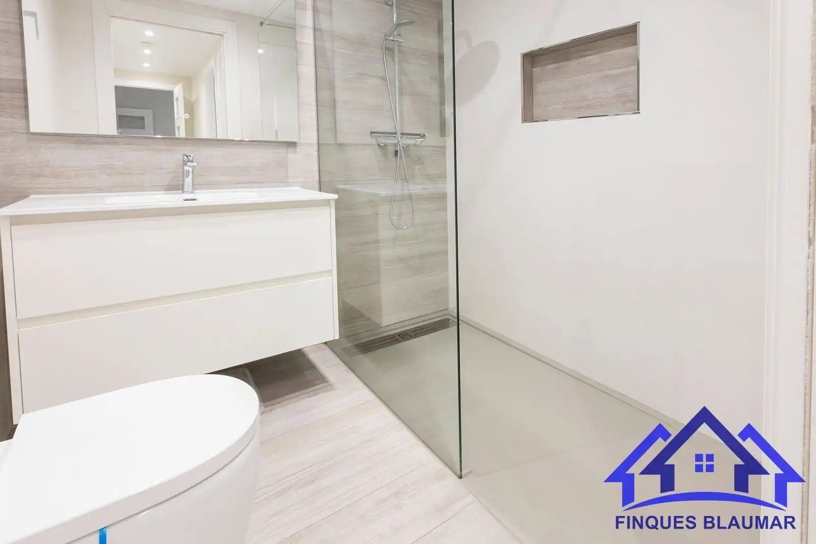 Baño de Piso en venta en Centre  
