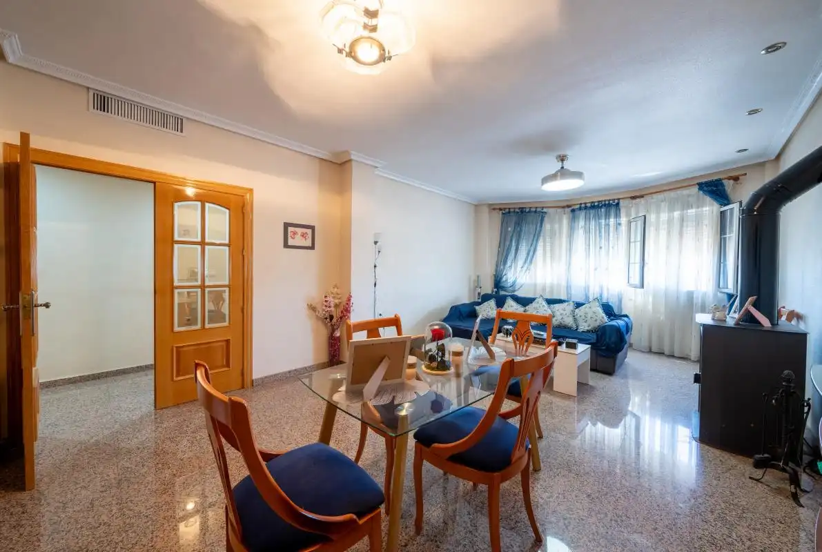 Sala d'estar de Edifici en venda en Murcia
