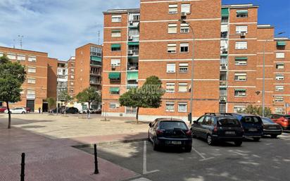 Vista exterior de Pis en venda en Alcalá de Henares amb Terrassa