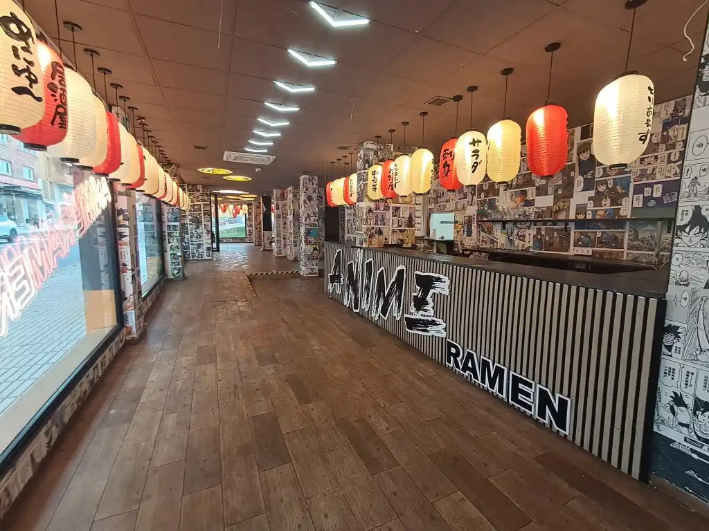 Gewerbefläche zur Miete in Avenida de Cristobal Colón 7, imagen 6