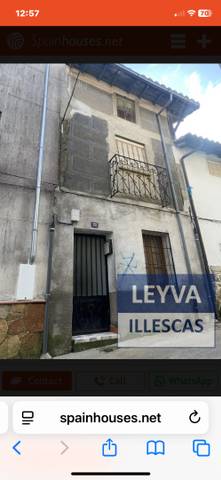 Casa-chalet en Venta en Calle Olivares en Candeleda