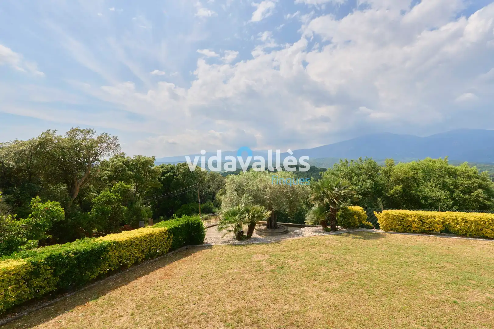 Jardín de Casa o chalet en venta en Sant Celoni con Aire acondicionado, Calefacción y Jardín privado