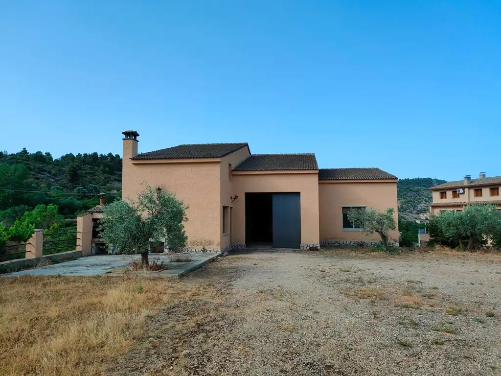 Exterior view of Houses for sale in Beceite  with Private garden, Terrace and Swimming Pool