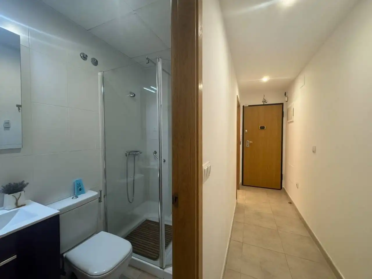 Baño de Piso en venta en Cartagena con Aire acondicionado, Calefacción y Balcón