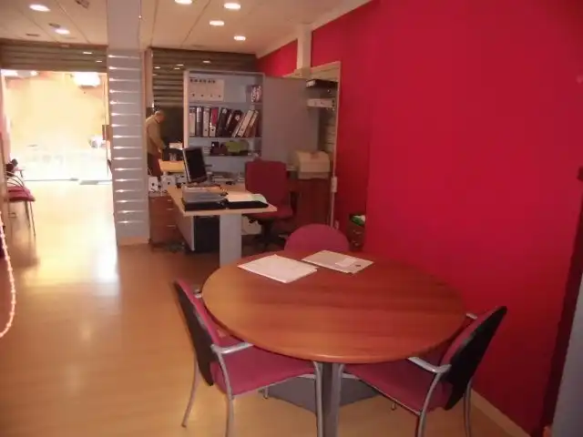 Local comercial en venda a Benicalap, imagen 2