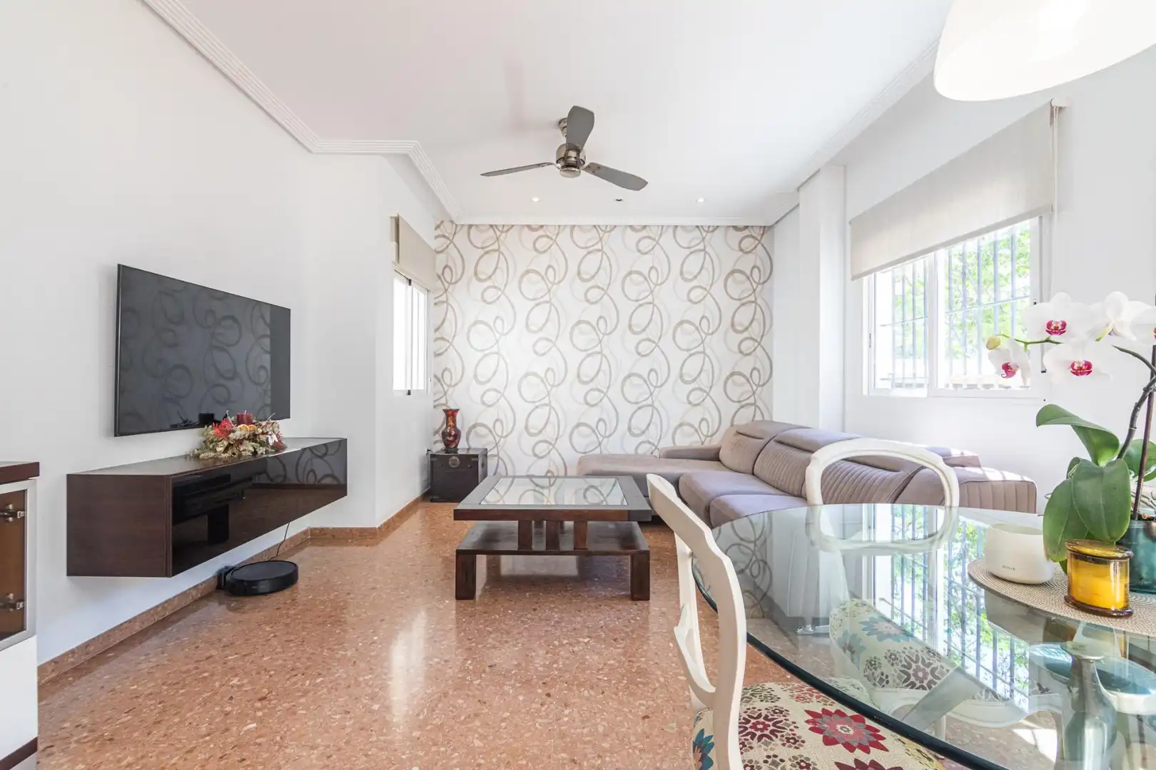 Living room of Houses for sale in Elche / Elx  with Air Conditioner, Heating and Terrace