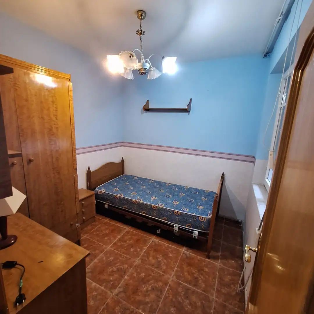 Habitación de Piso en venta en Íscar con Calefacción, Terraza y Amueblado