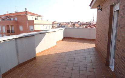 Terrace of Attic for sale in Salamanca Capital  with Parquet flooring, Terrace and Oven