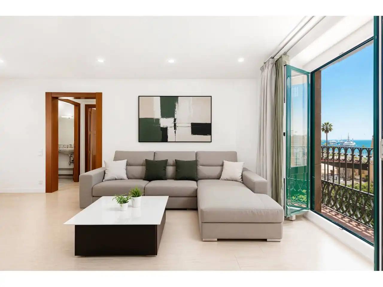 Piso con terraza en venta en Calle Llauder
