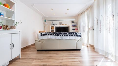 Foto 3 de Piso en venta en Francisco Alcayde, Pueblo, L'Eliana