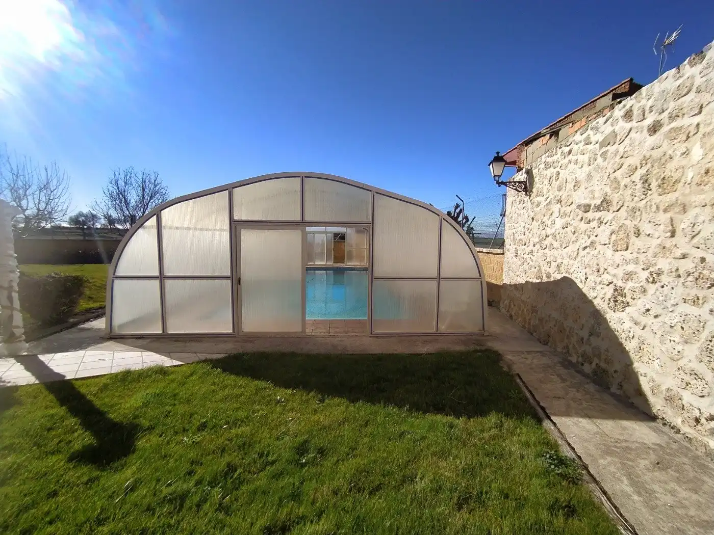 Piscina de Casa o chalet en venta en Cozuelos de Fuentidueña con Calefacción, Jardín privado y Piscina