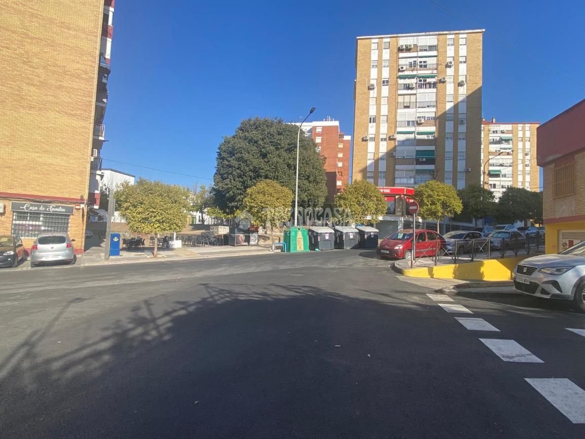 Exterior view of Garage for sale in  Huelva Capital