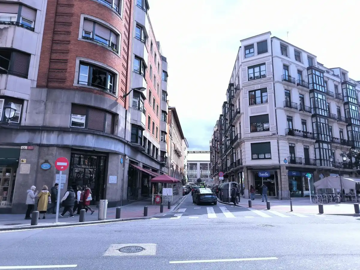 Oficina con ascensor en venta en Abando - Albia, imagen 27