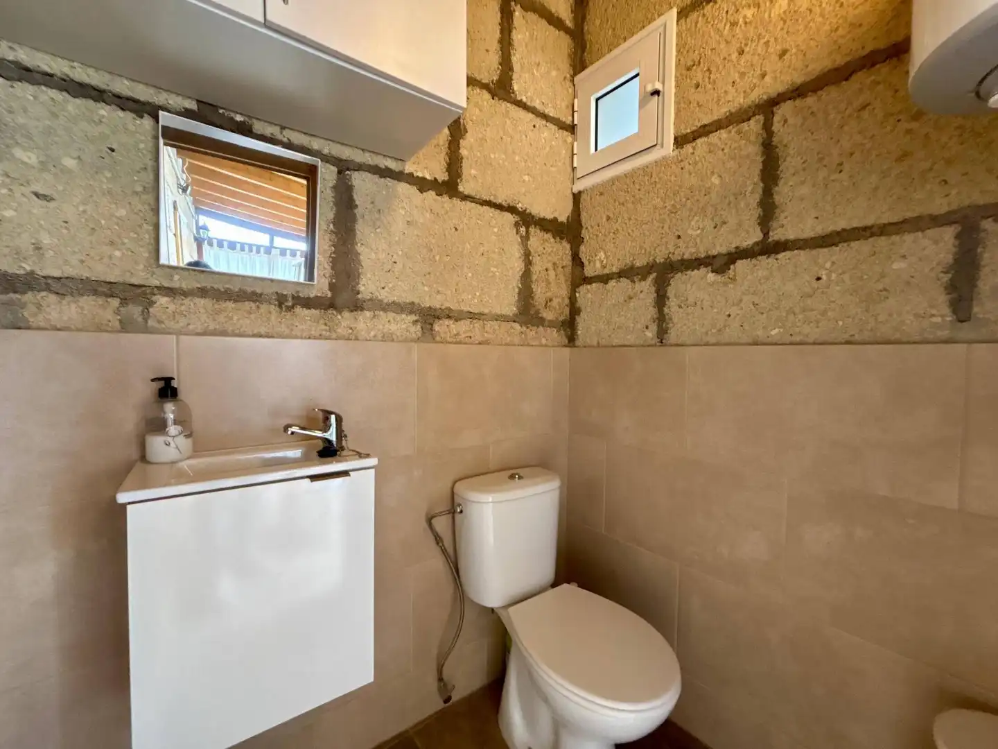 Baño de Finca rústica en venta en Fasnia con Trastero, Piscina y Amueblado